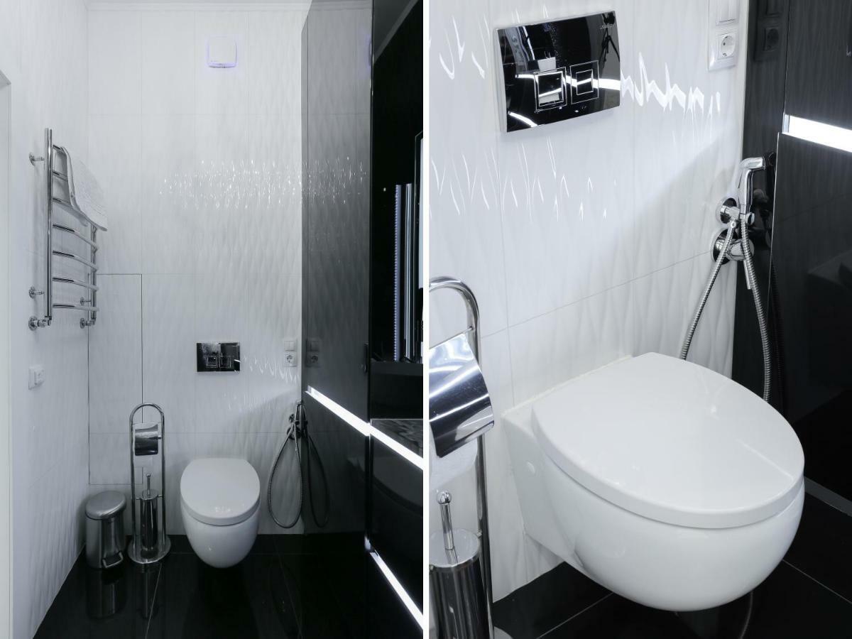 Black&White Apartment In Smart Plaza Kyiv Exterior photo